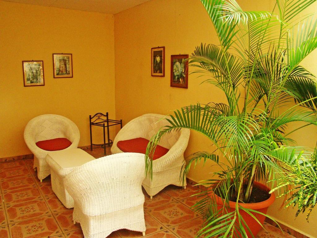 Hotel Colonnade Nicaragua ماناجوا الغرفة الصورة