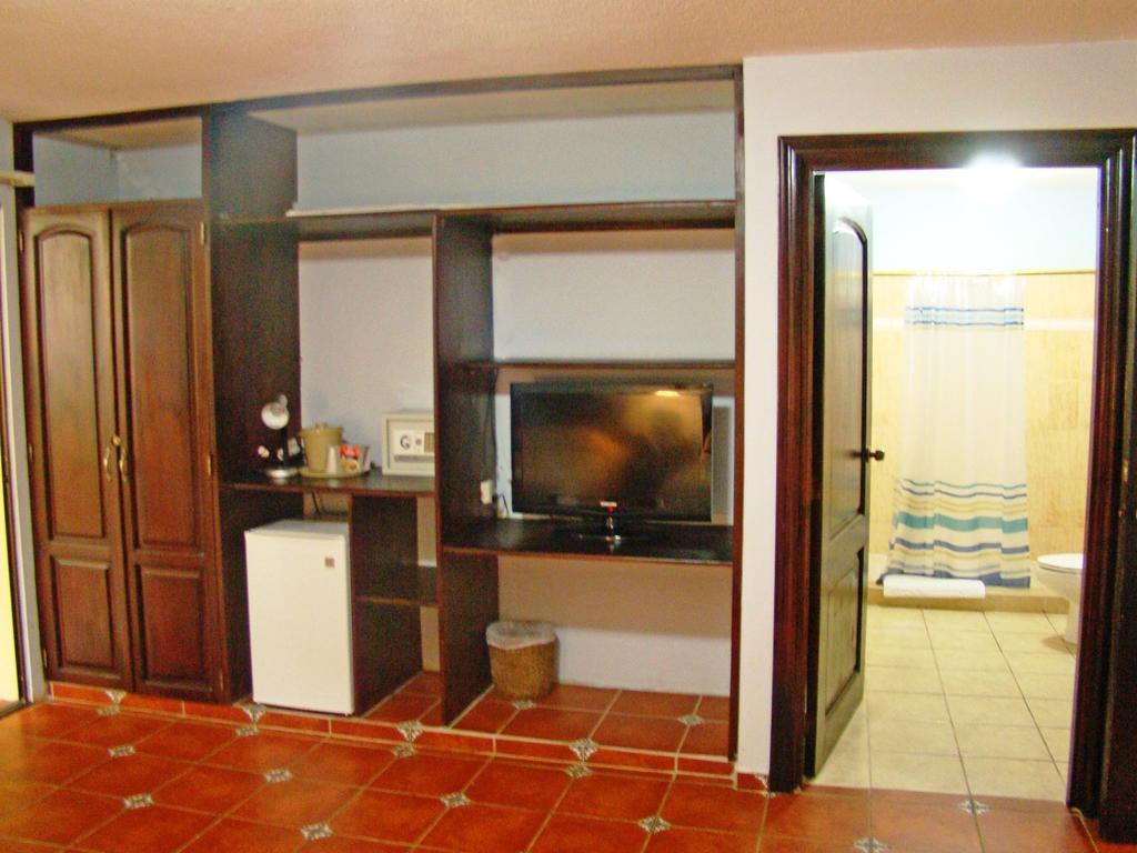 Hotel Colonnade Nicaragua ماناجوا الغرفة الصورة