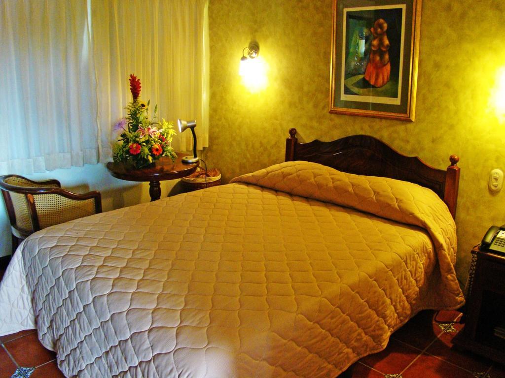 Hotel Colonnade Nicaragua ماناجوا الغرفة الصورة