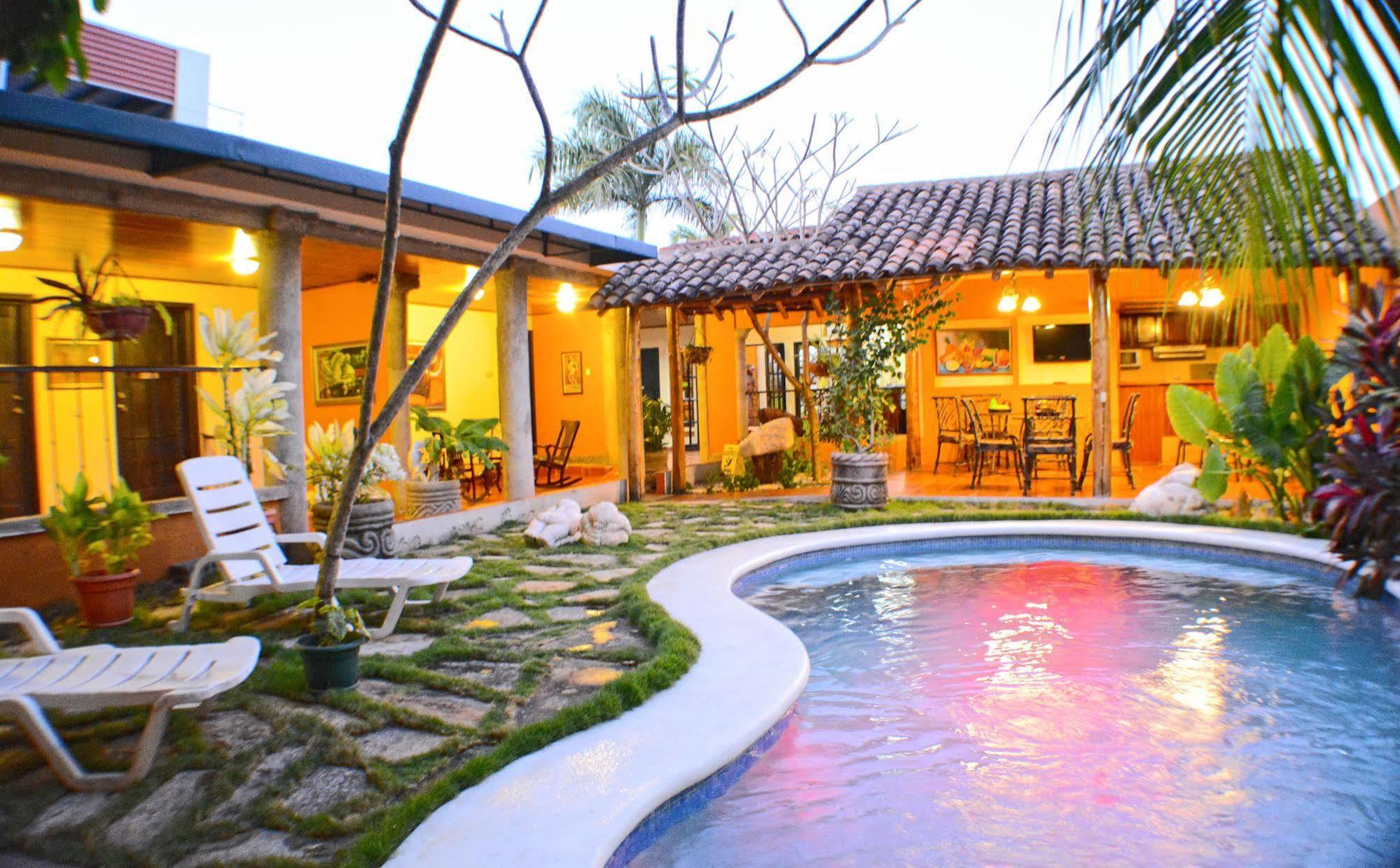 Hotel Colonnade Nicaragua ماناجوا المظهر الخارجي الصورة