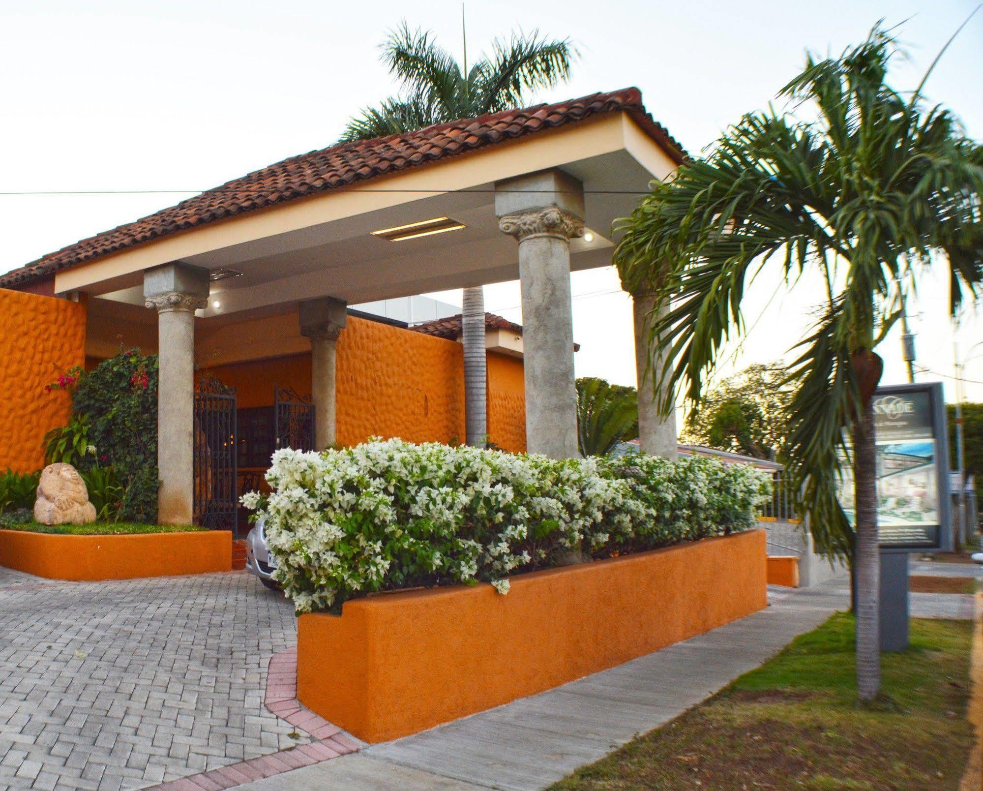 Hotel Colonnade Nicaragua ماناجوا المظهر الخارجي الصورة